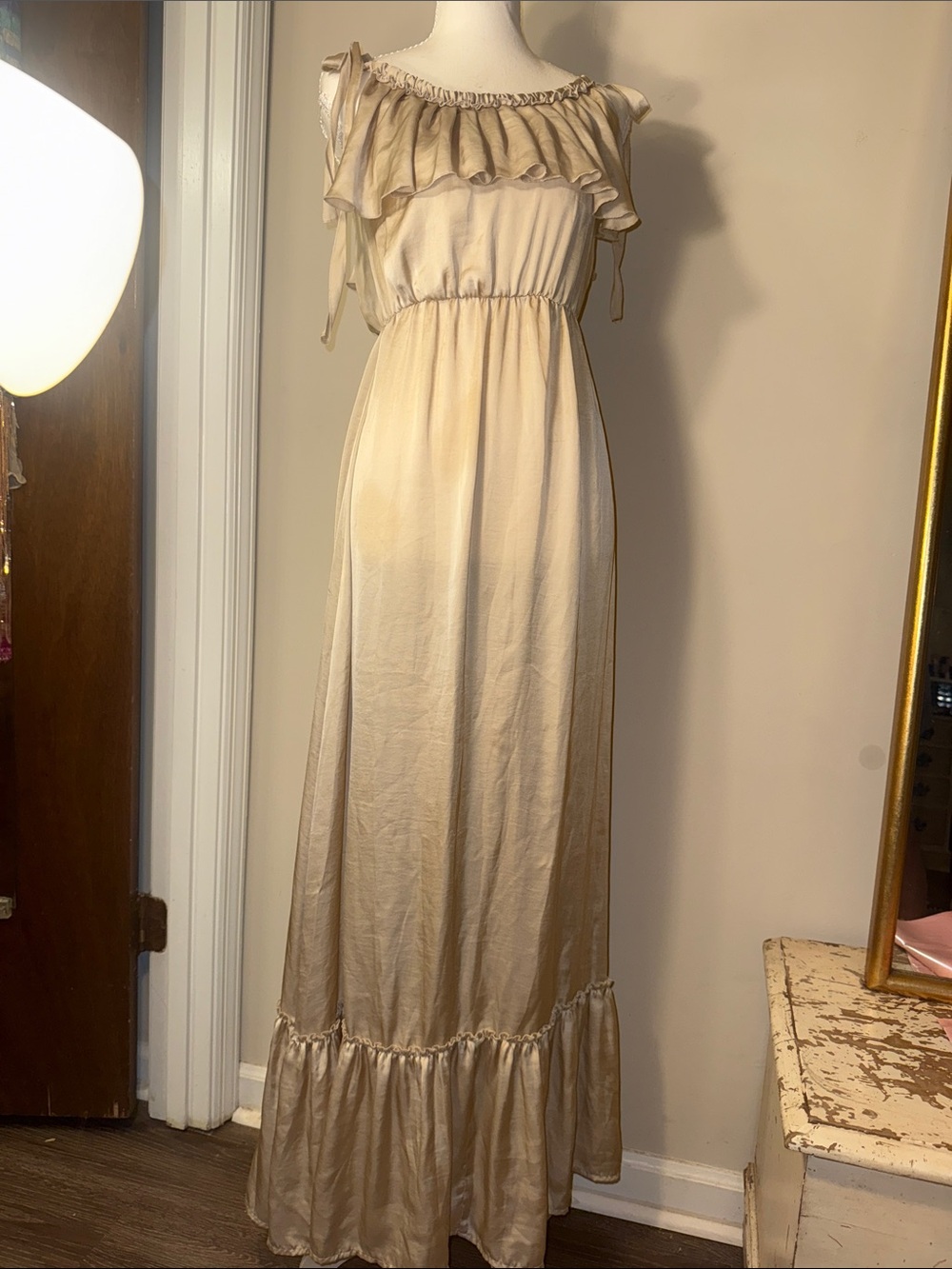 H&M Beige Ruffled Maxi Dress - Picture 2 of 6